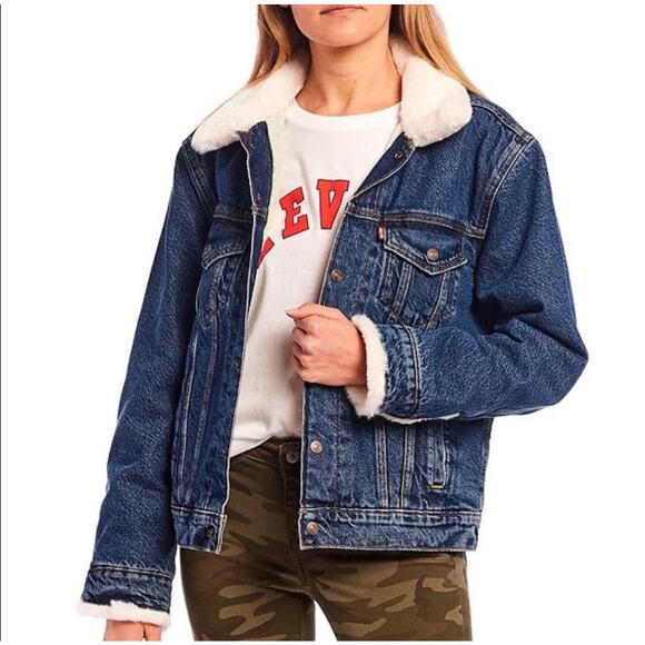 Levi's Womens Faux Fur Collar Ex-Boyfriend Trucker Jacket Oversized Blue XS - Picture 1 of 13